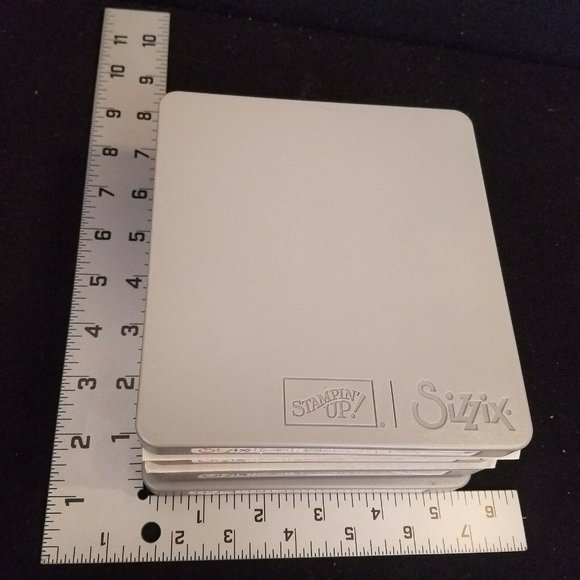 Stampin' up! Sizzix typeset UPPER CASE alphabet Bigz dies (set of 4) - Picture 12 of 14